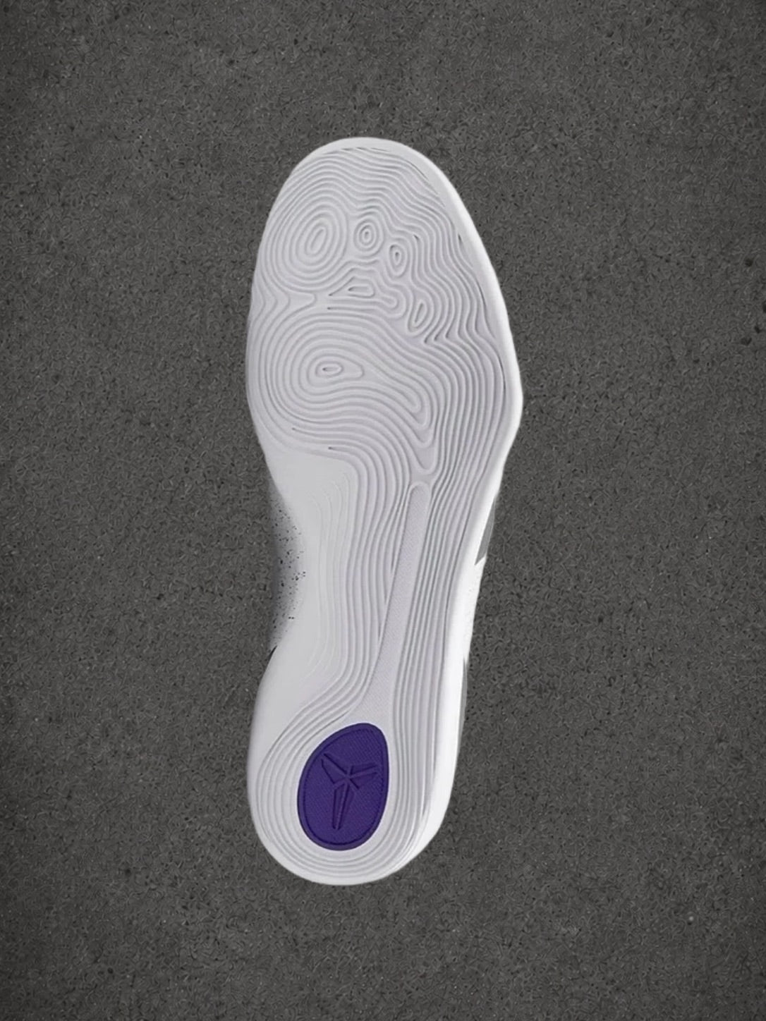 Nike Kobe 9 Elite Low EM Protro
