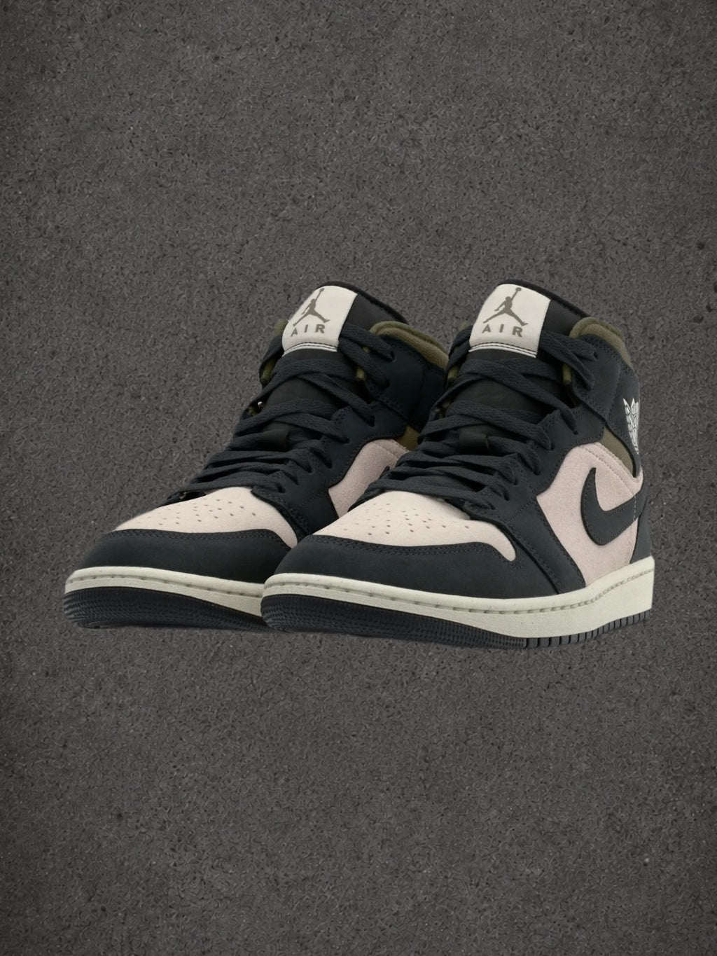 AIR JORDAN 1 MID SE Off Noir “Médium Olive”