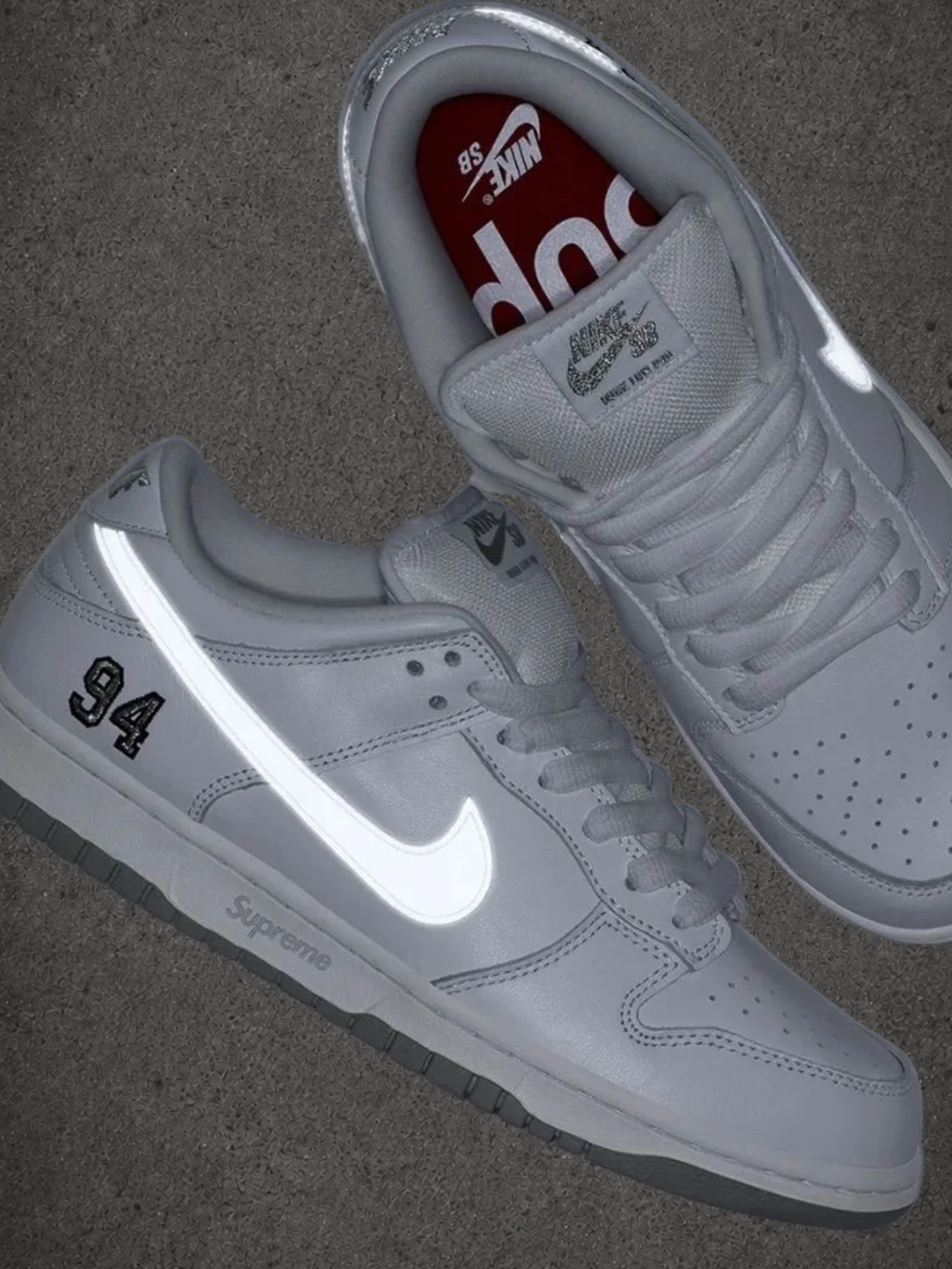 Nike SB Dunk Low SUPREME 94 “WHITE METTALIC SILVER”