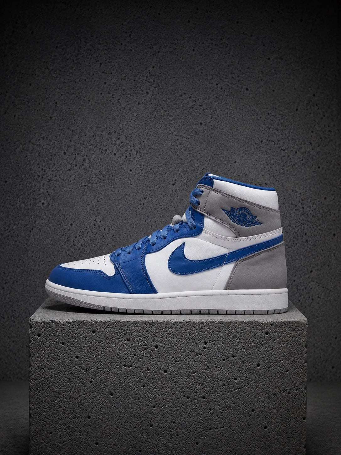 Jordan 1 High OG “True Blue”