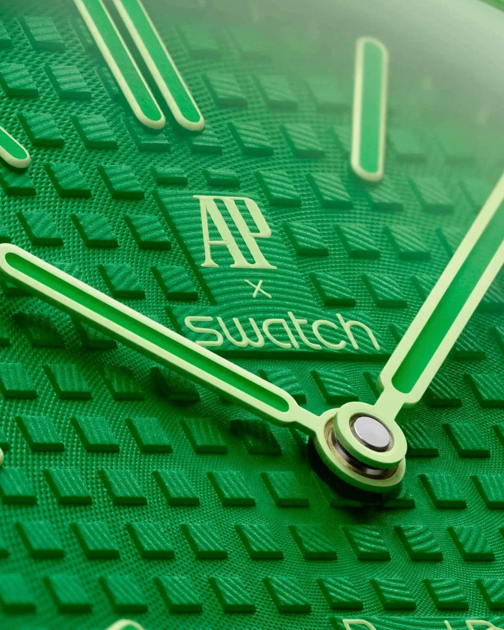 Audemars Piguet x Swatch Royal Pop “GREEN EIGHT”