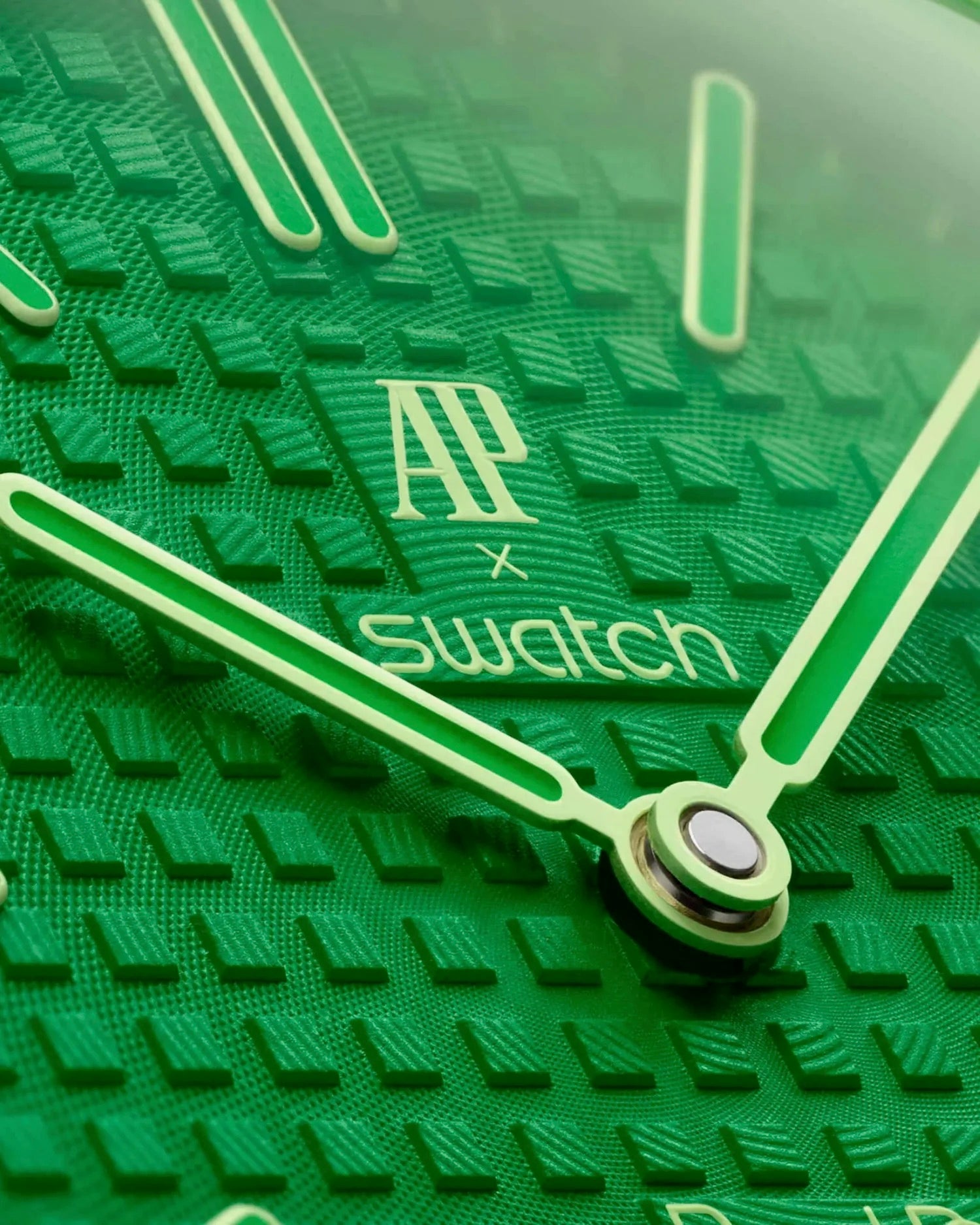 Audemars Piguet x Swatch Royal Pop “GREEN EIGHT”