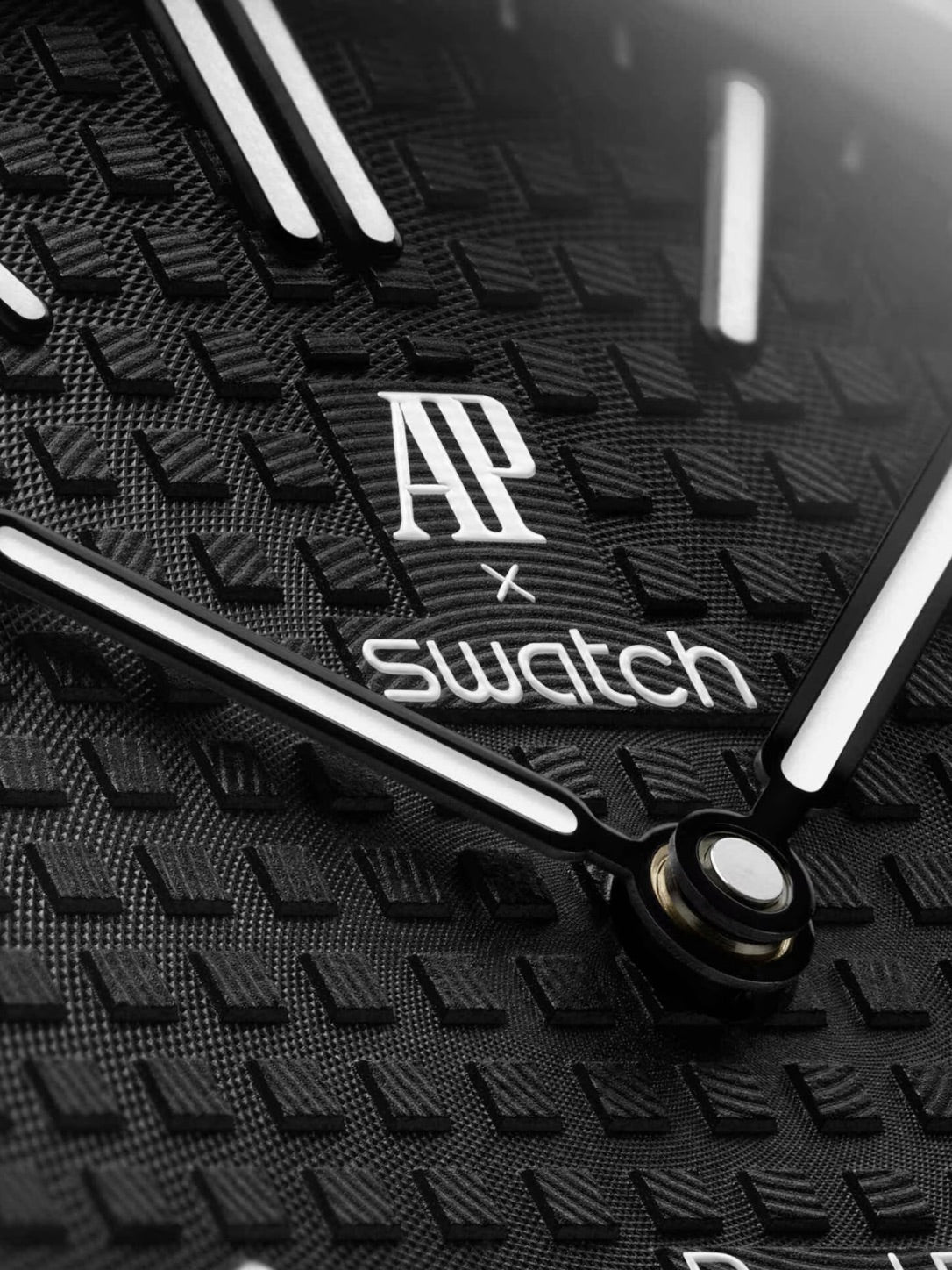 Audemars Piguet x Swatch Royal Pop “OCHO NEGRO”