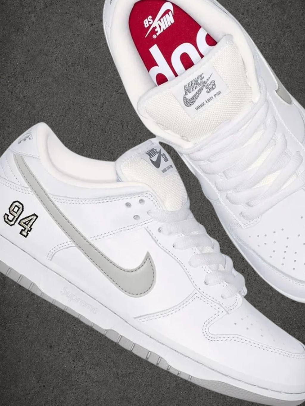 Nike SB Dunk Low SUPREME 94 “WHITE METTALIC SILVER”