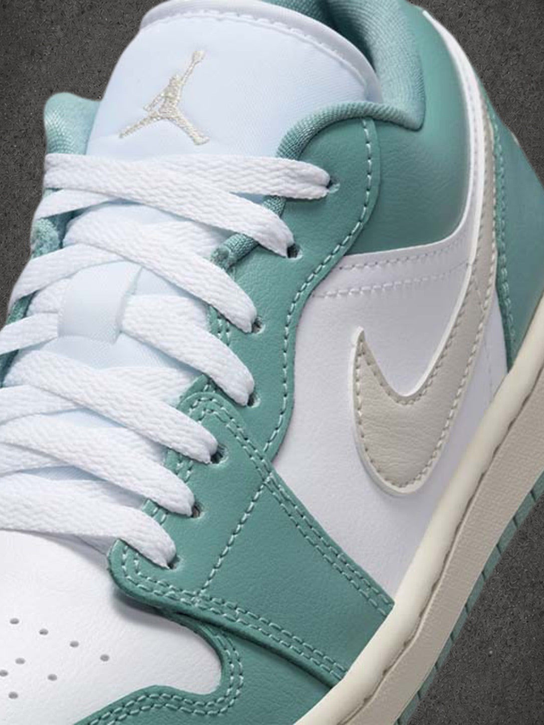 Jordan 1 Low