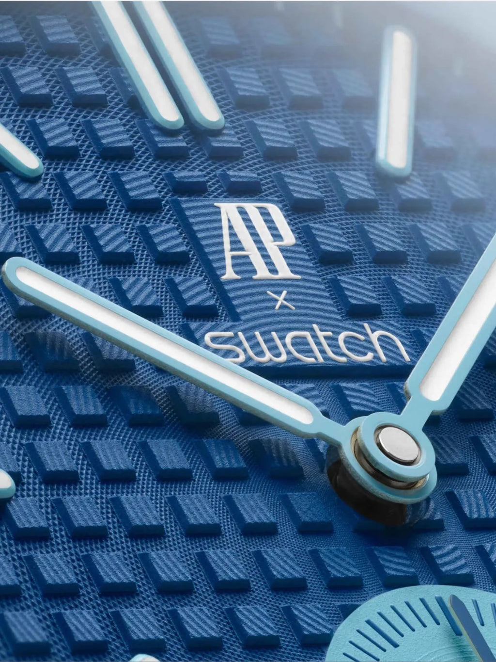 Swatch x Audemars Piguet AP Bioceramic Royal Pop Savonnette “Lan Ba”