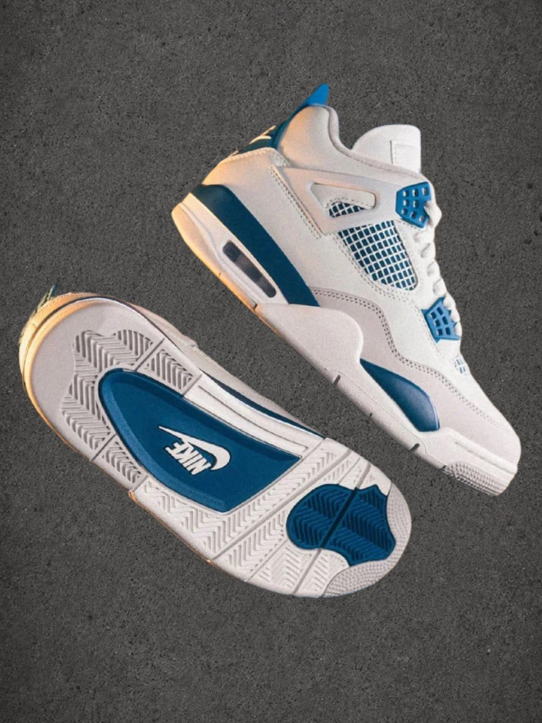 Jordan 4 military Blue (2024)