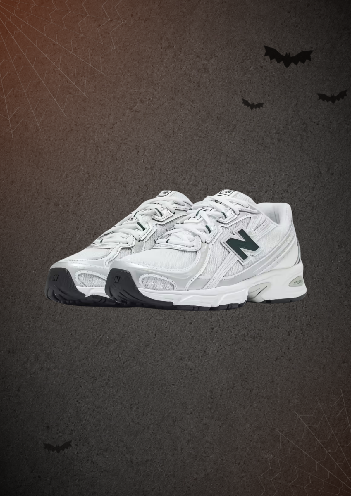 New Balance 740 “WHITE SILVER GREEN”